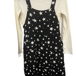 Black Star Pattern Dress with White Long Sleeve